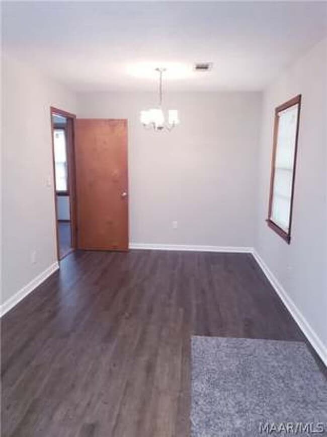 Building Photo - Country Field, City Convenience, Spacious 3 Bed Home Near Historic Downtown Prattville