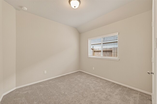 Building Photo - 415 Twilight Mdw Wy