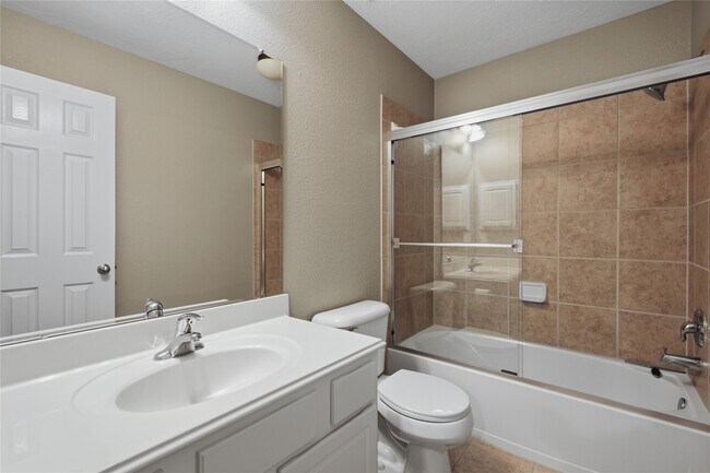 Building Photo - 70 N Spinning Wheel Cir