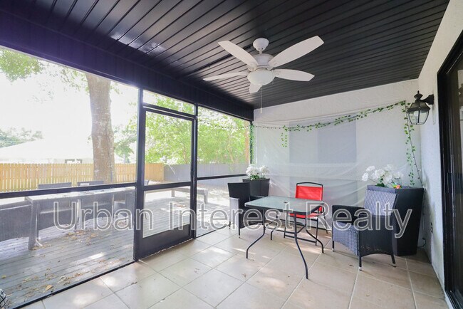 Building Photo - 505 Beach Dr