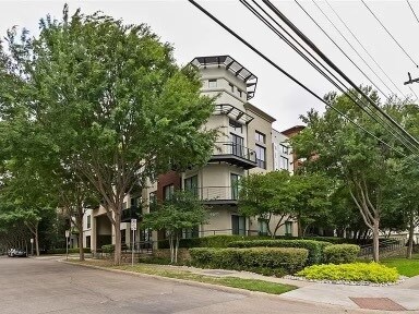 Building Photo - 4605 Cedar Springs Rd