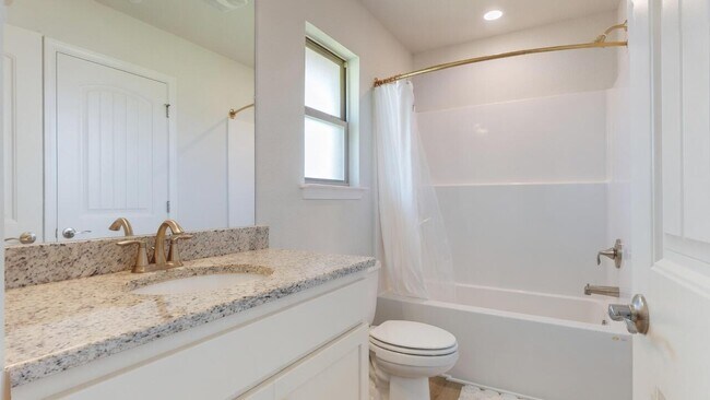 Building Photo - 6227 Pineapple DR
