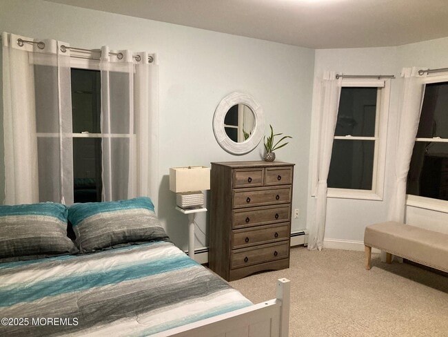 Building Photo - 552 Prospect Ave