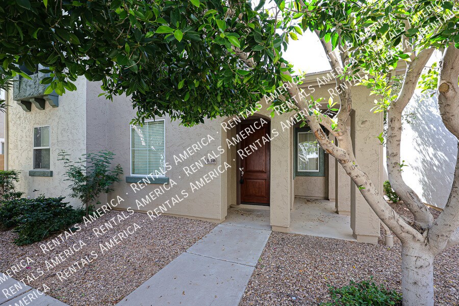 Building Photo - 10146 E Isleta Ave