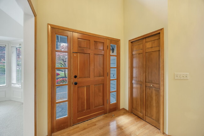 Building Photo - Welcome to your new home, located in Deer ...