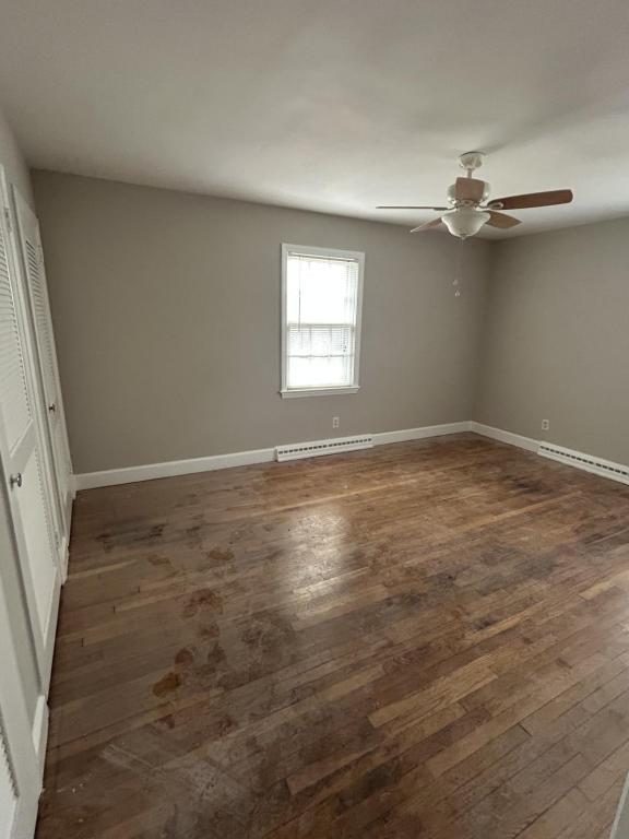 Building Photo - 2112 Villa Dr