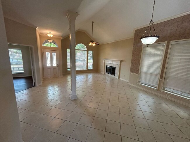 Building Photo - Location....Location....Location....