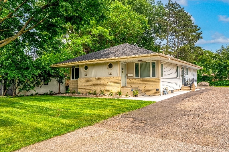 Building Photo - 4440 Vera Cruz Ave N