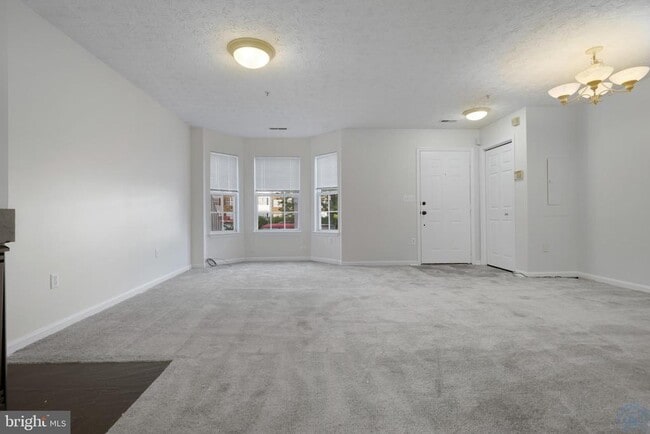 Building Photo - 50 Amberstone Ct