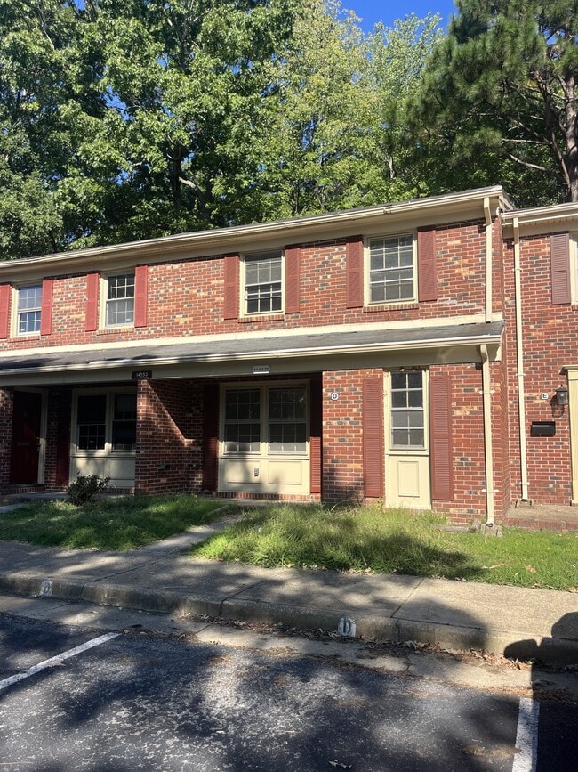 Building Photo - 14553 Old Courthouse Way