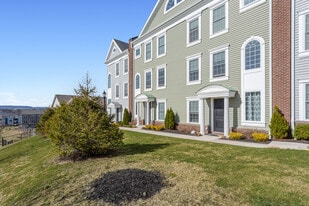 Building Photo - 293 Bradley Dr