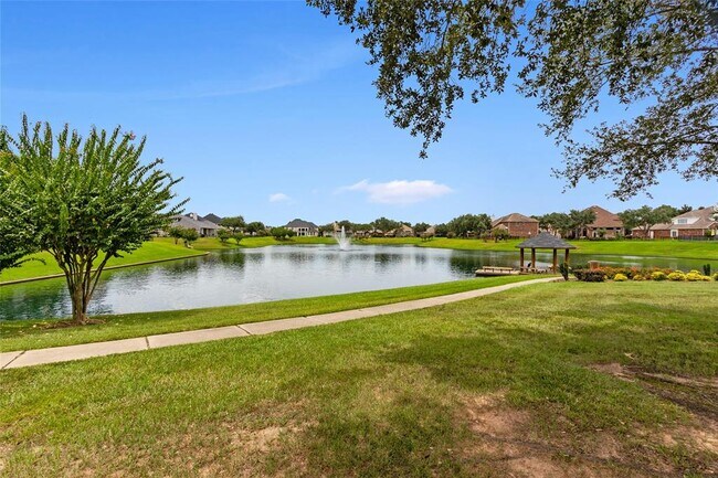 Building Photo - 3011 Grand Lakeview Dr