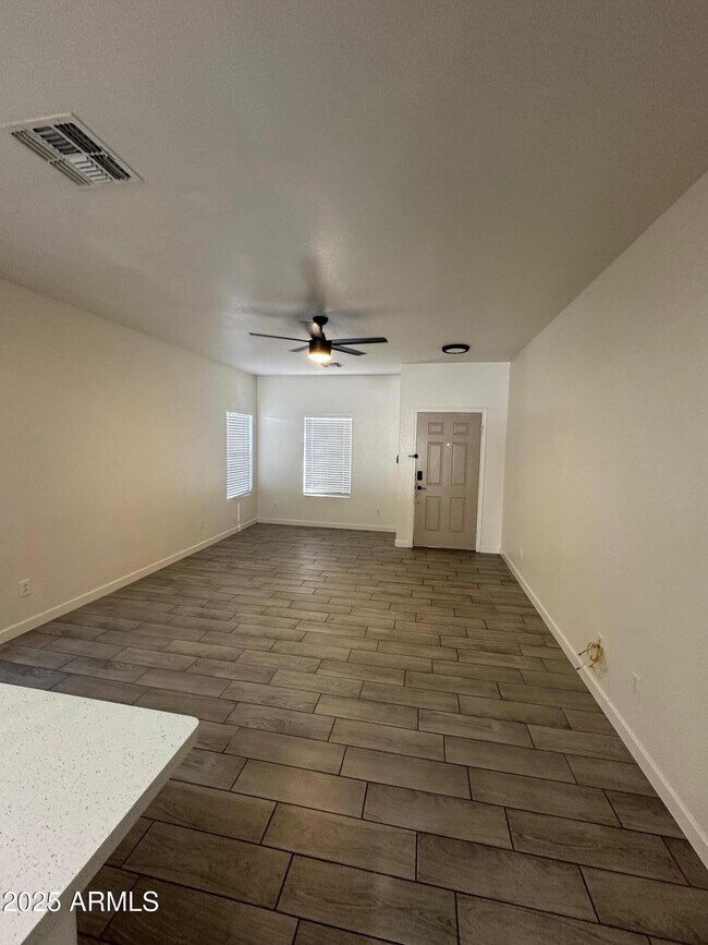 Building Photo - 2767 S Sailors Way