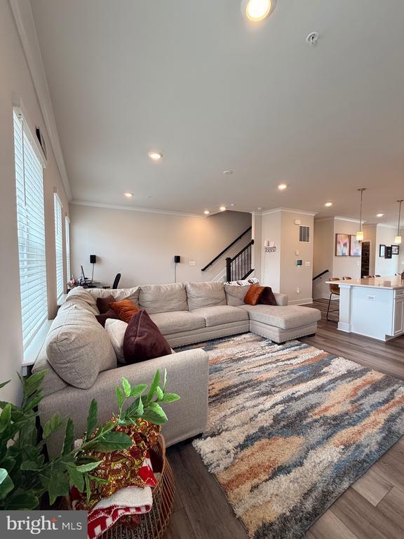 Building Photo - 11470 St Luke Dr