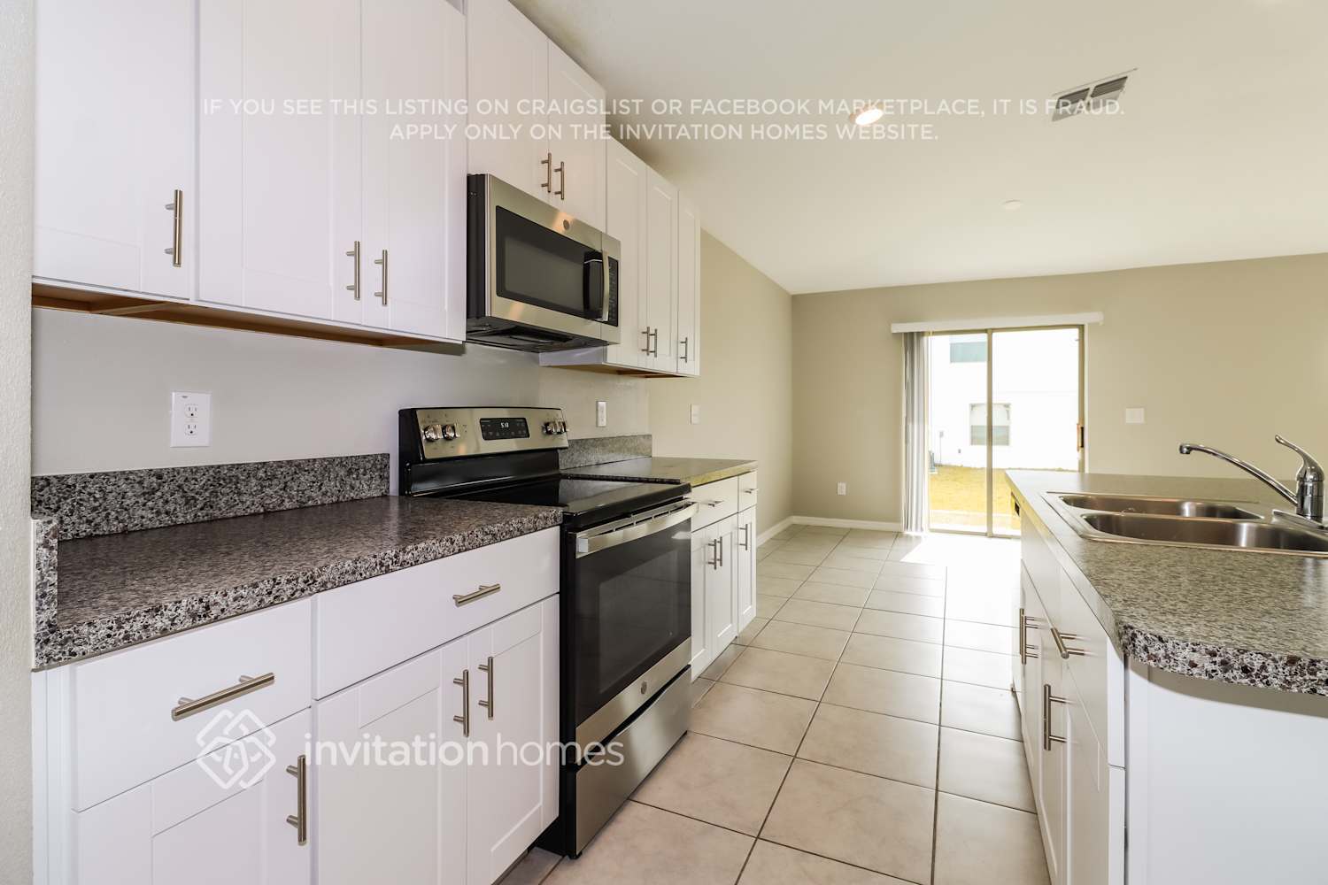 Building Photo - 1593 Blue Rose Dr