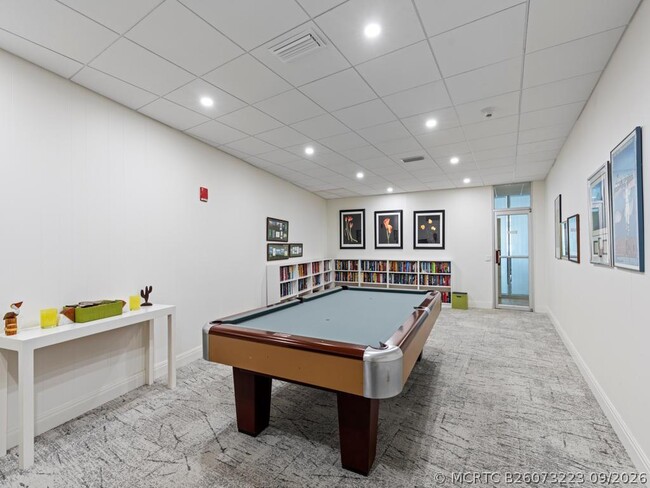 Building Photo - 2295 S Ocean Blvd
