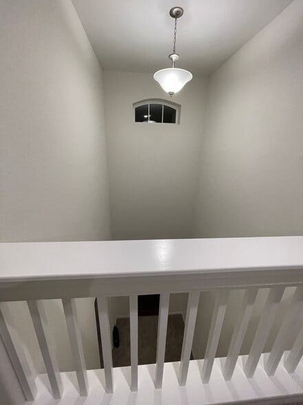 Building Photo - 5552 Bellissima Way