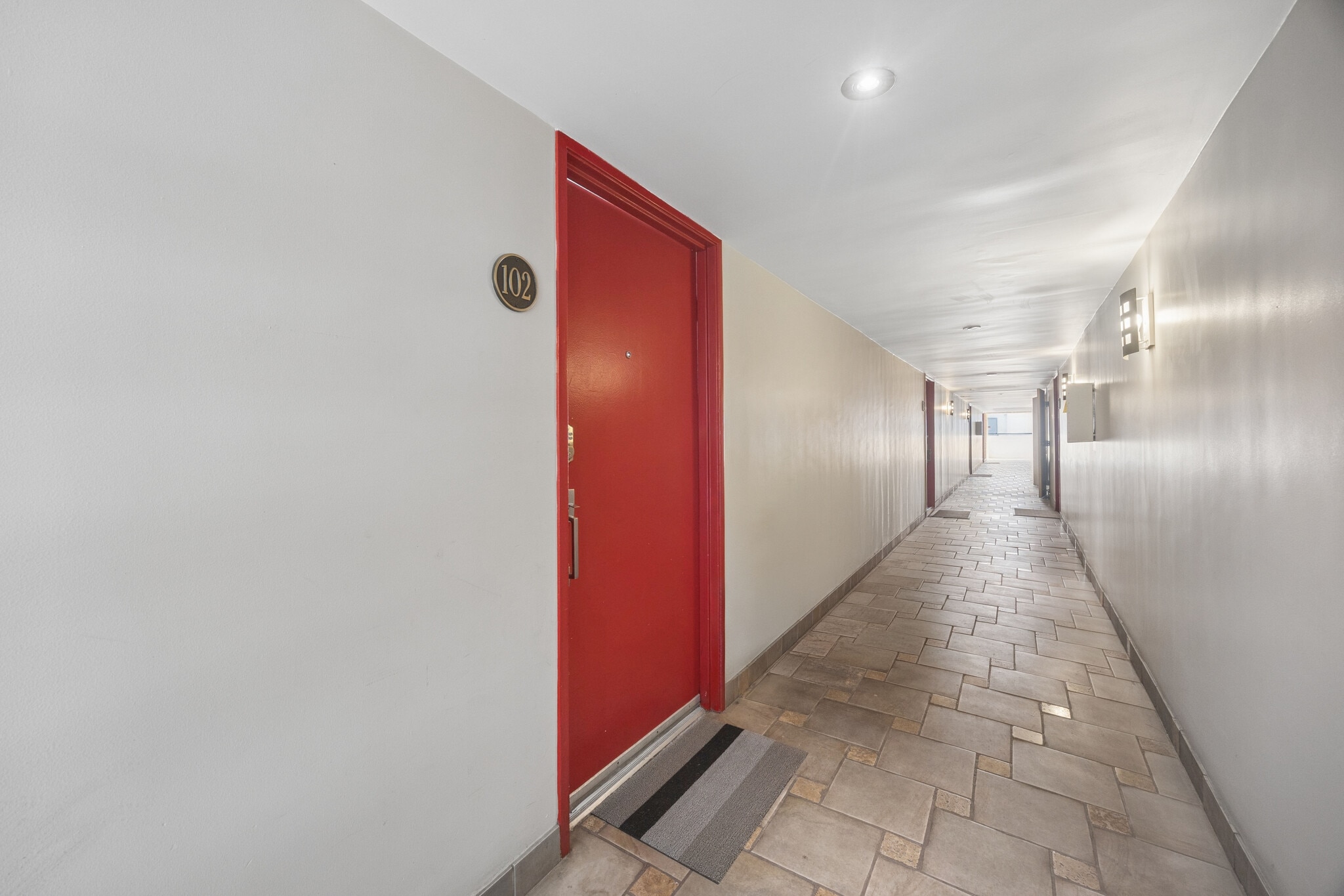 Building Photo - 11734 Avon Way