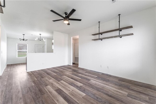 Building Photo - 808 NW 68th Ave