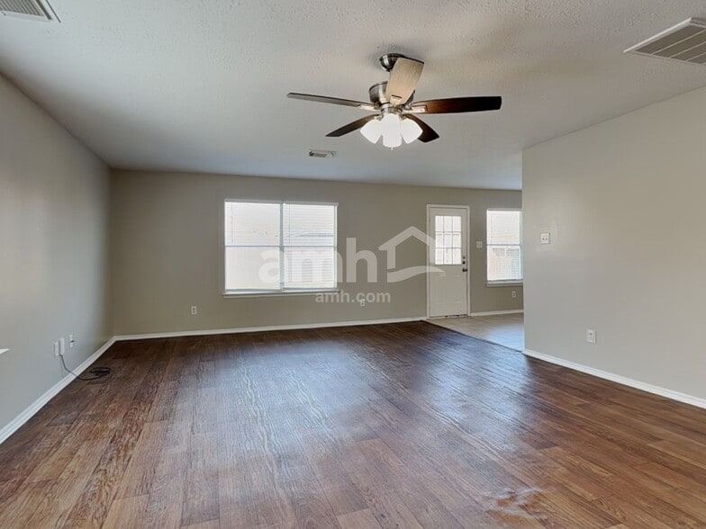 Building Photo - 7222 Winter Song Dr