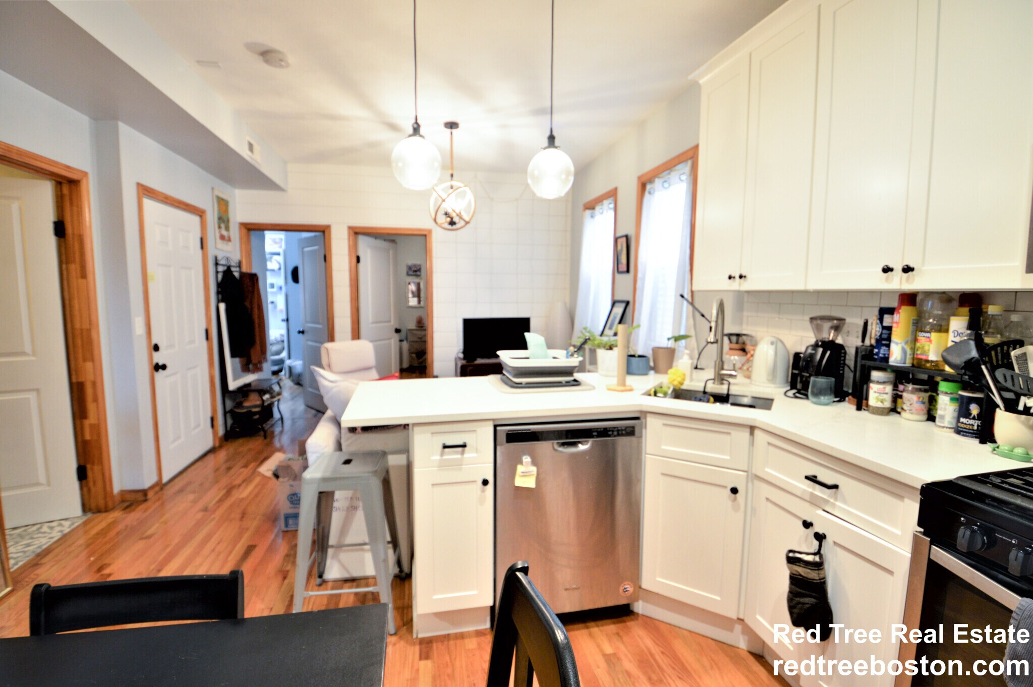 Building Photo - 179 Putnam St