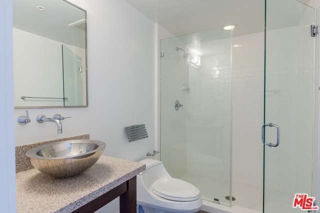 Building Photo - 4141 Glencoe Ave