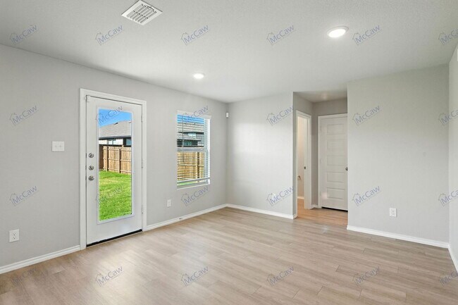 Building Photo - 6305 Port Ct