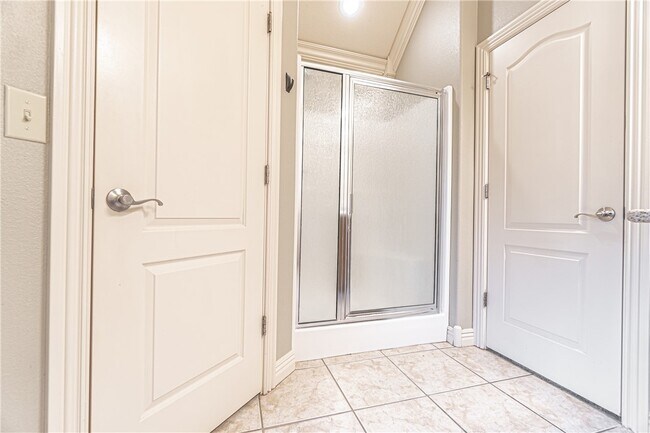 Building Photo - 1141 Torbay Trce