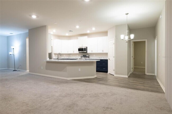 Building Photo - 1069 Montgomery Ln