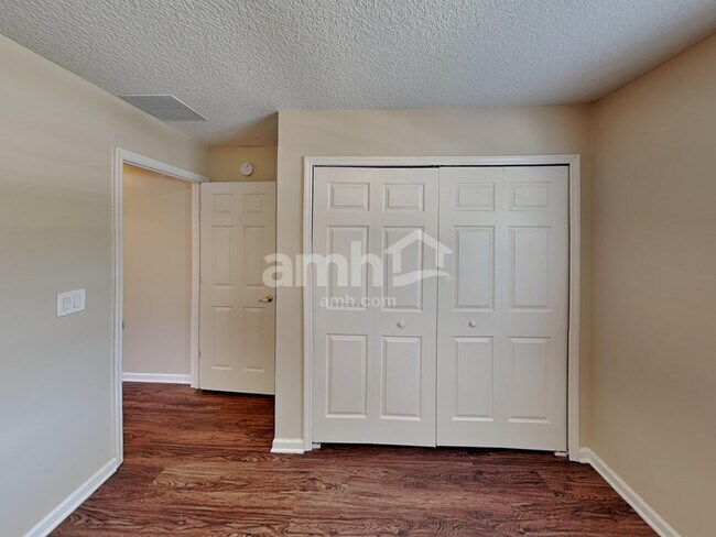 Building Photo - 1829 Keswick Rd