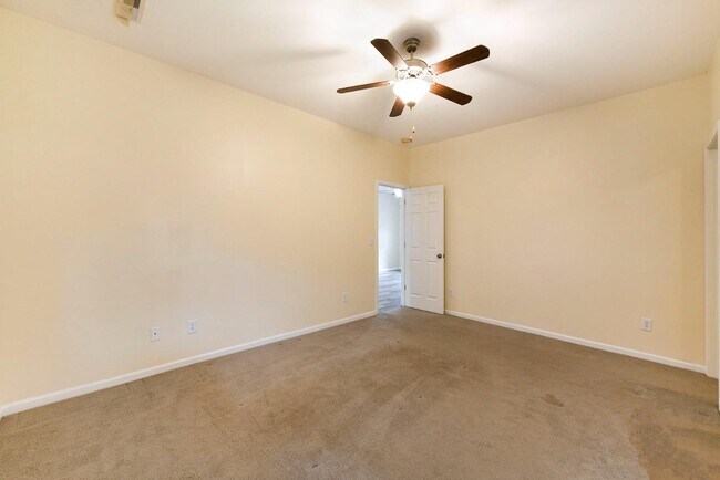 Building Photo - 4732 Lewis And Clark Trail