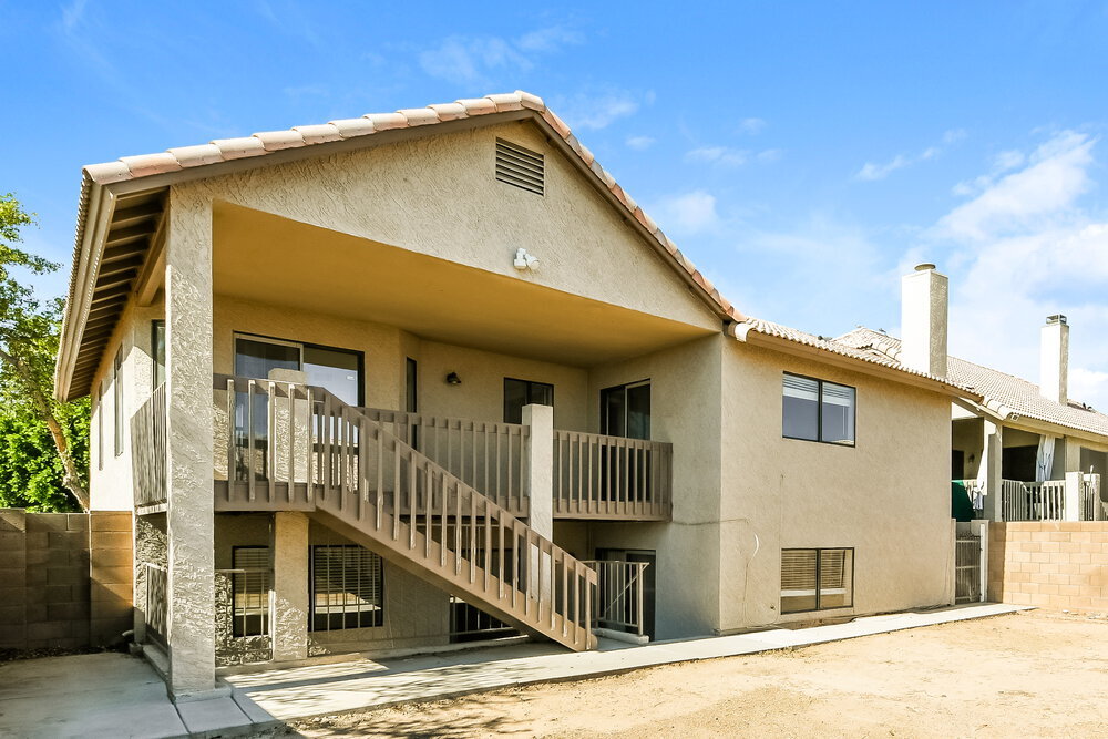 Building Photo - 1522 W Del Rio St