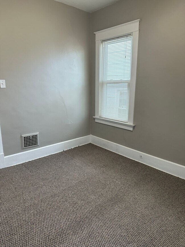 Building Photo - BOARDMAN 2 BEDROOM HOME