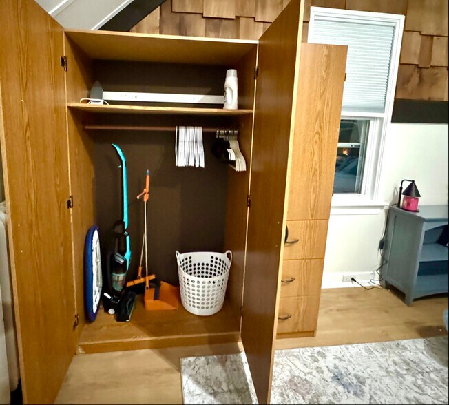 Building Photo - 3023 Harvard Ave