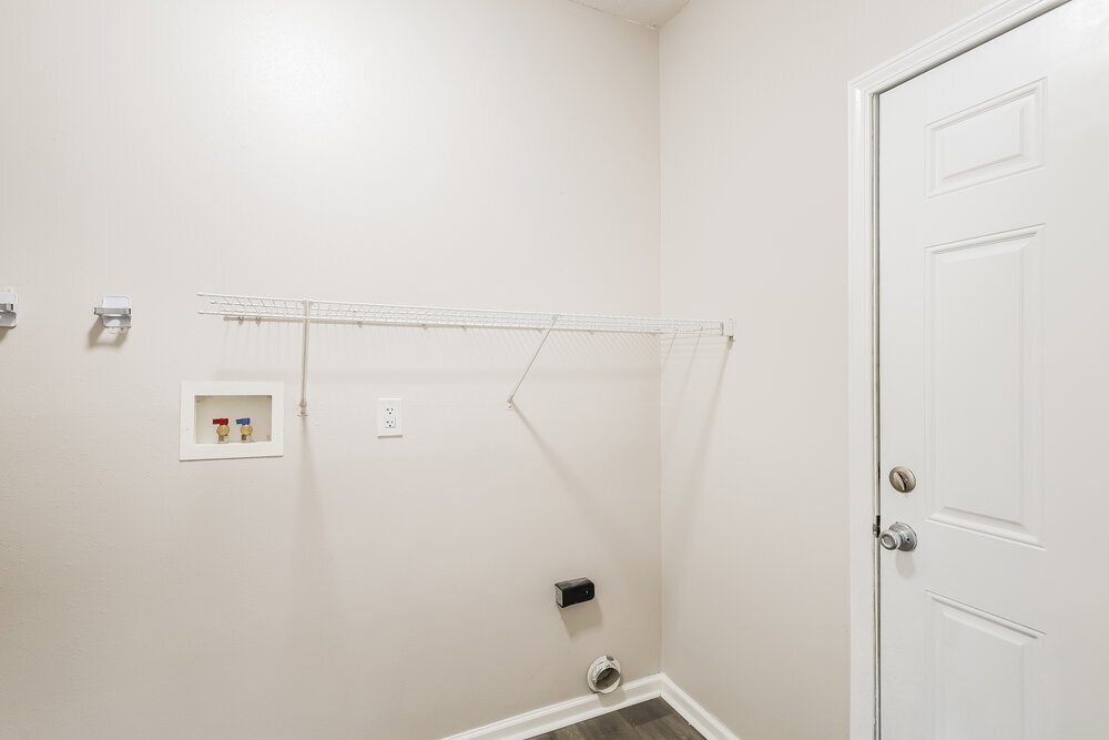 Building Photo - 3550 Limelight Ln
