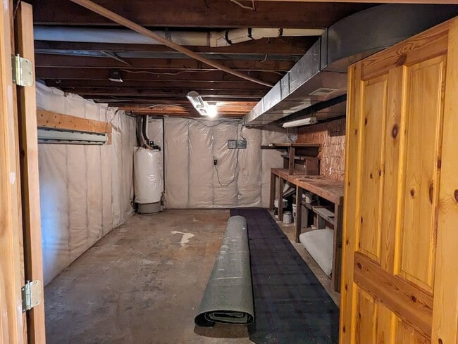 Building Photo - 134 Hanaford Rd