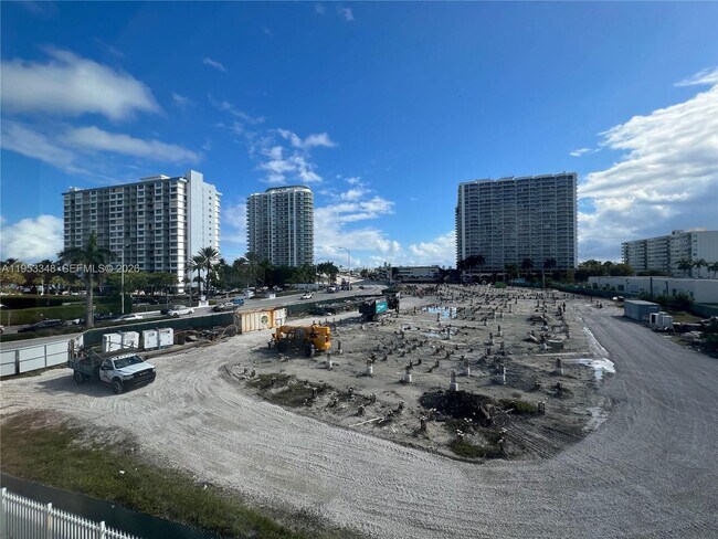 Building Photo - 1800 79th Street Causeway