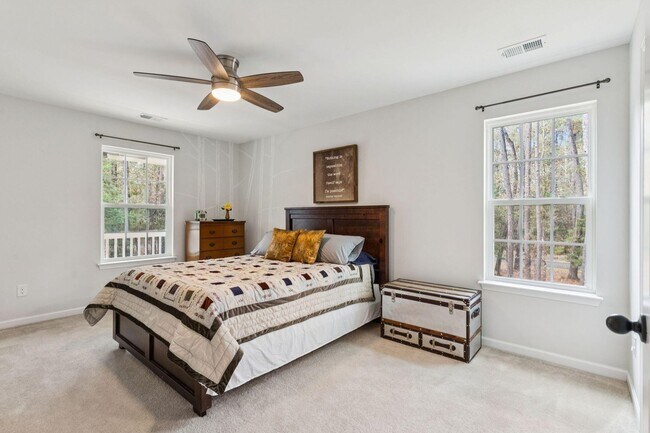 Building Photo - 4 Bedroom, 2.5 Bathroom Home in The Refuge at Ravenel - Ravenel