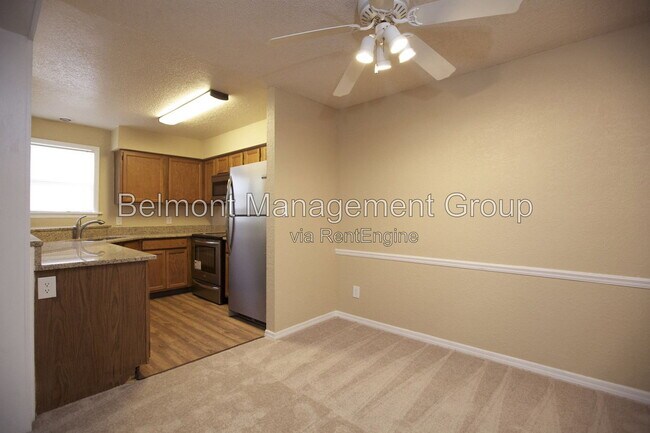 Building Photo - 2941 Antique Oaks Cir