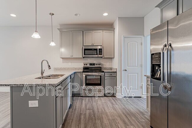 Building Photo - 73 Tannery Dr