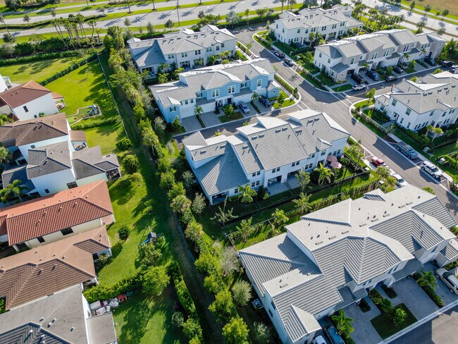 Building Photo - 16401 Millenium Ct