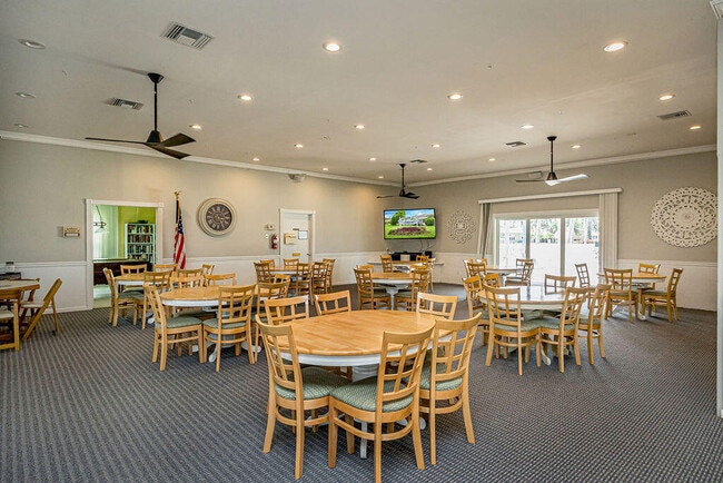 Building Photo - 270 High Point Ct