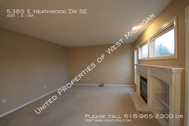 Building Photo - 5385 E Heathwood Dr SE