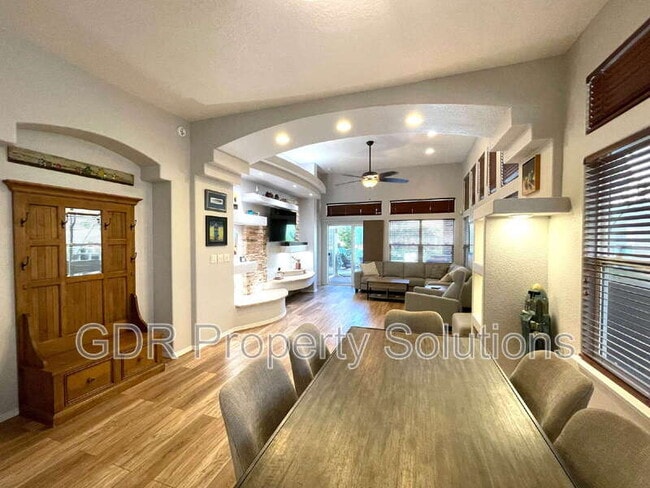Building Photo - 13208 Pine Forest Pl NE