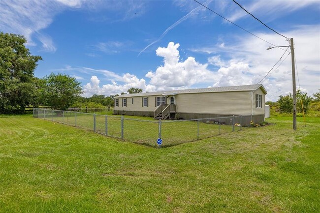 Building Photo - 3301 County Rd 547