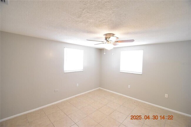 Building Photo - 3221 Topp Dr