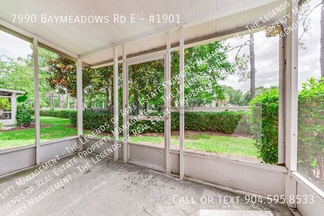 Building Photo - 7990 Baymeadows Rd E