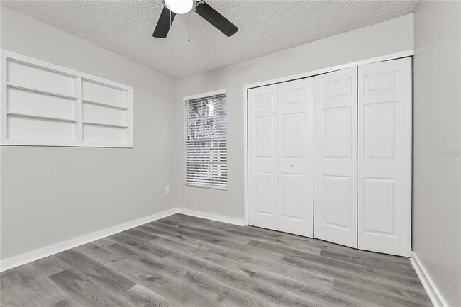 Building Photo - 7606 Willow Park Dr