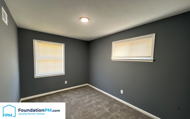 Building Photo - 5071 Breckenwood Dr