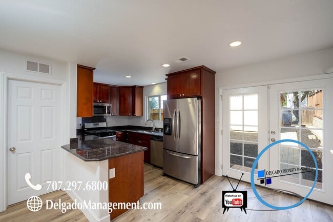 Building Photo - East Vallejo historic home with modern upgrades